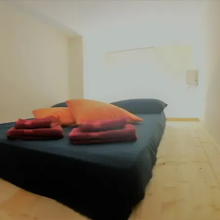 Sacra Famiglia Ausonia Apartment *